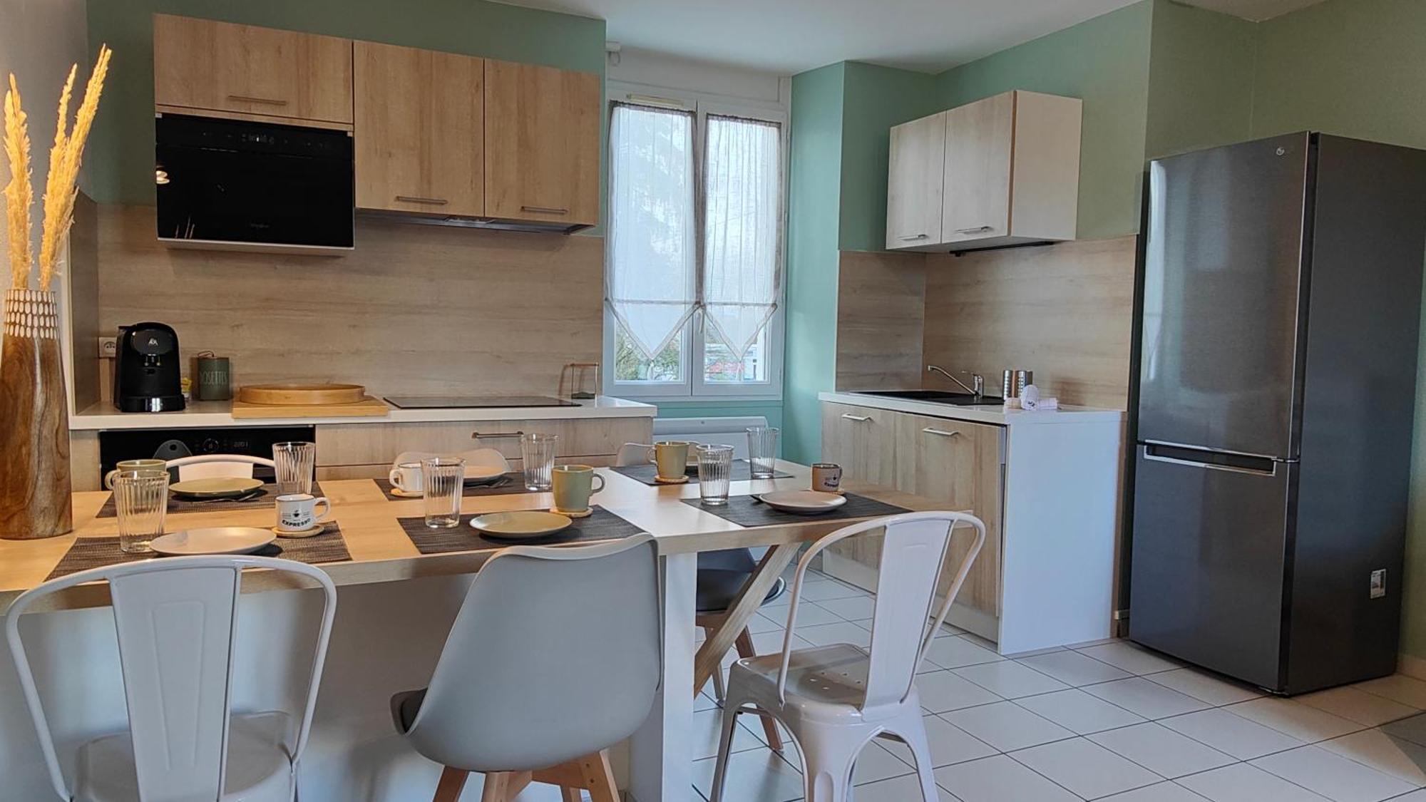 Appartement Centre-Ville Proche Lac, Ocean, Vignes Lesparre-Medoc Ngoại thất bức ảnh